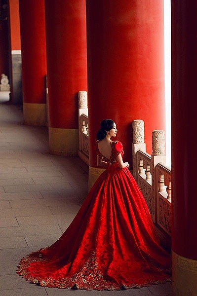 中国婚纱_中国传统婚纱(2)